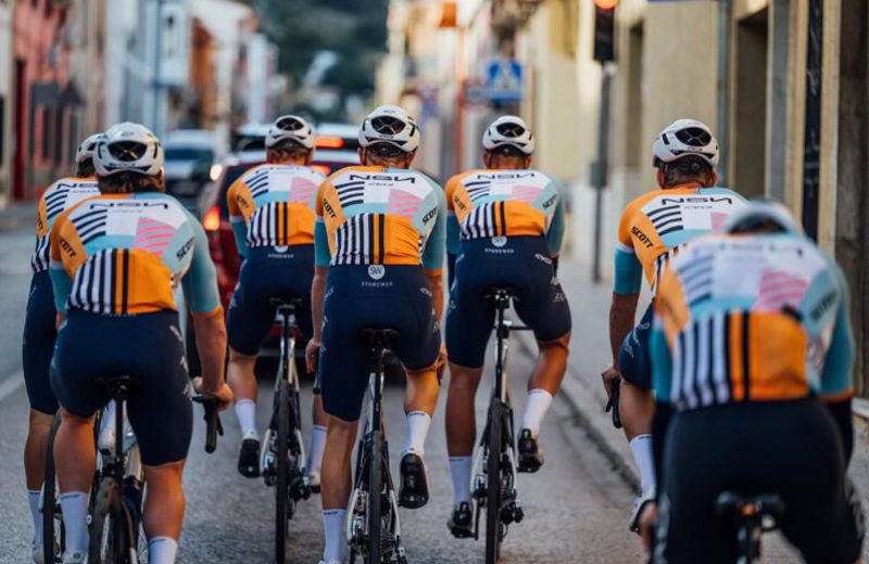 La nueva imagen del NSN Cycling Team foto 3