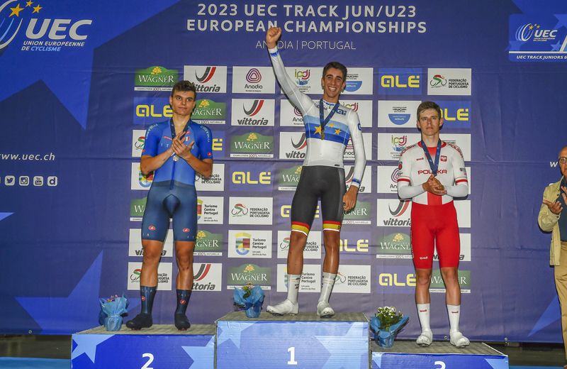 Héctor Álvarez pista Héctor Álvarez pista