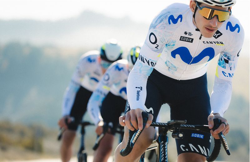 nueva equipación Gobik del Movistar