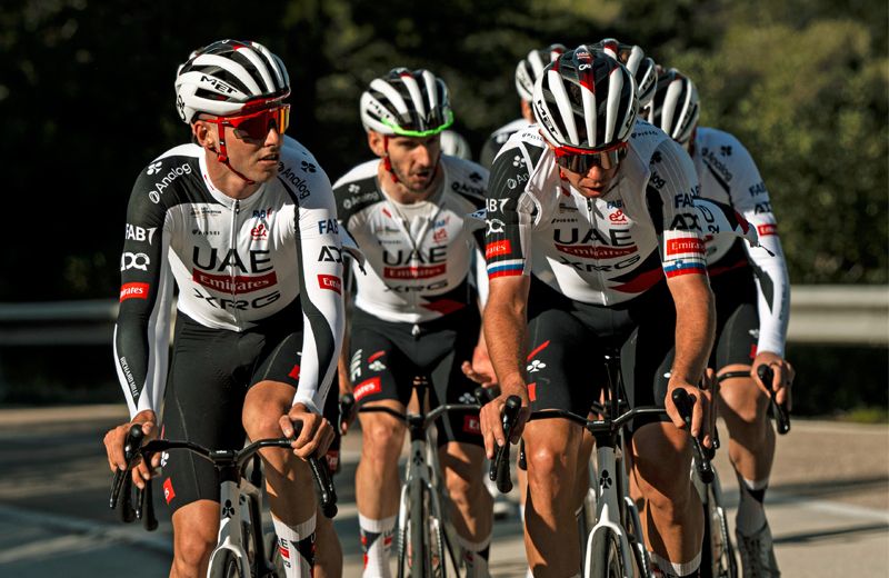Pissei y el UAE Team Emirates XRG desvelan la equipación del equipo para 2026 foto 2 Pissei y el UAE Team Emirates XRG desvelan la equipación del equipo para 2026 foto 2