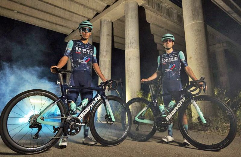 maillot Bahrain foto 2