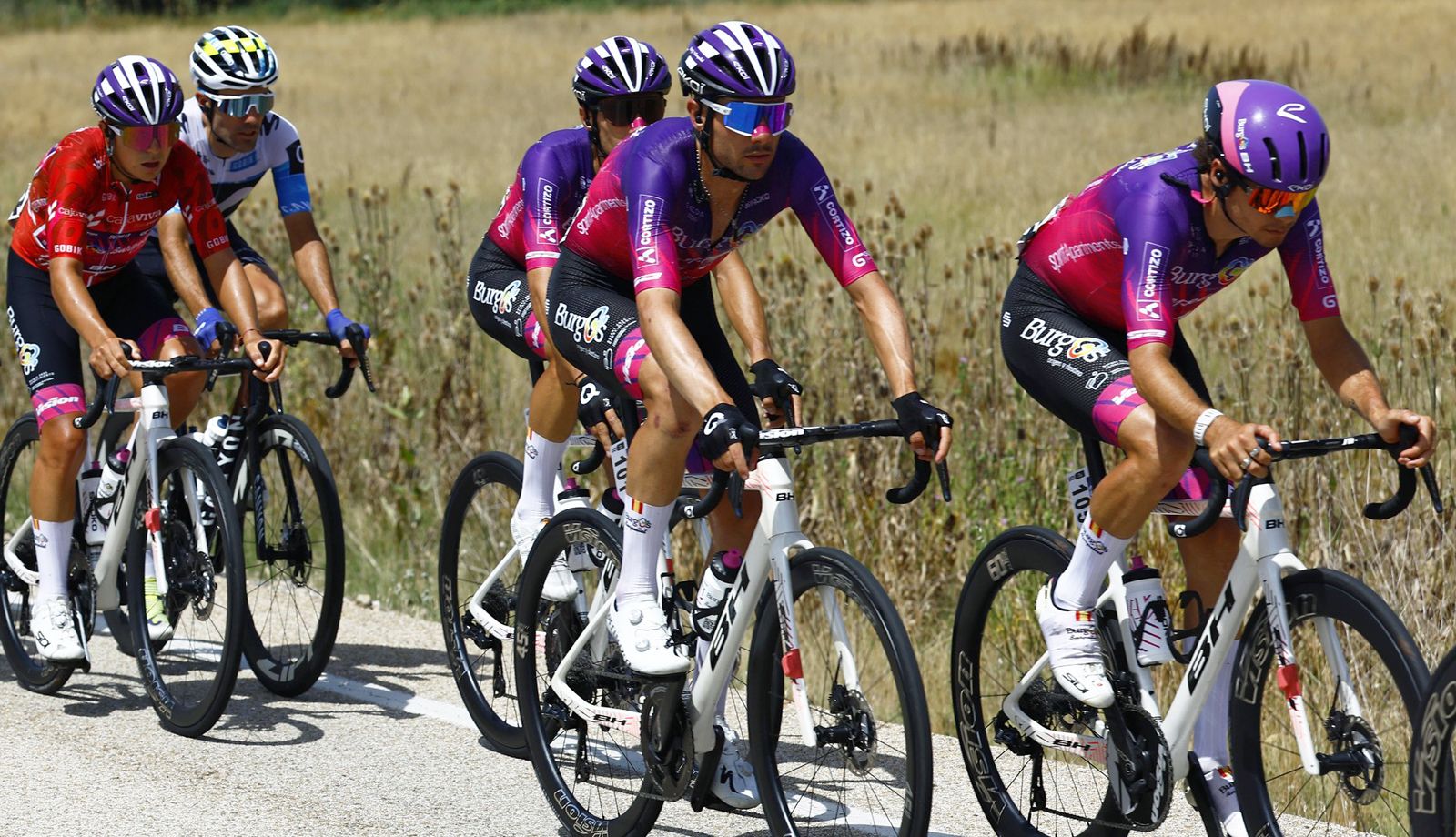 Mario Aparicio y otros compañeros del Burgos Burpellet BH en una imagen de la pasada temporada