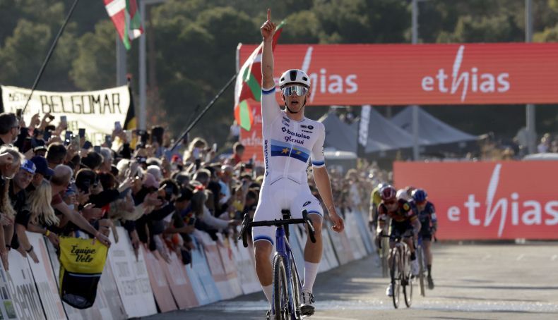 sprintcyclingagency 0874377 1 originali 2 790x454