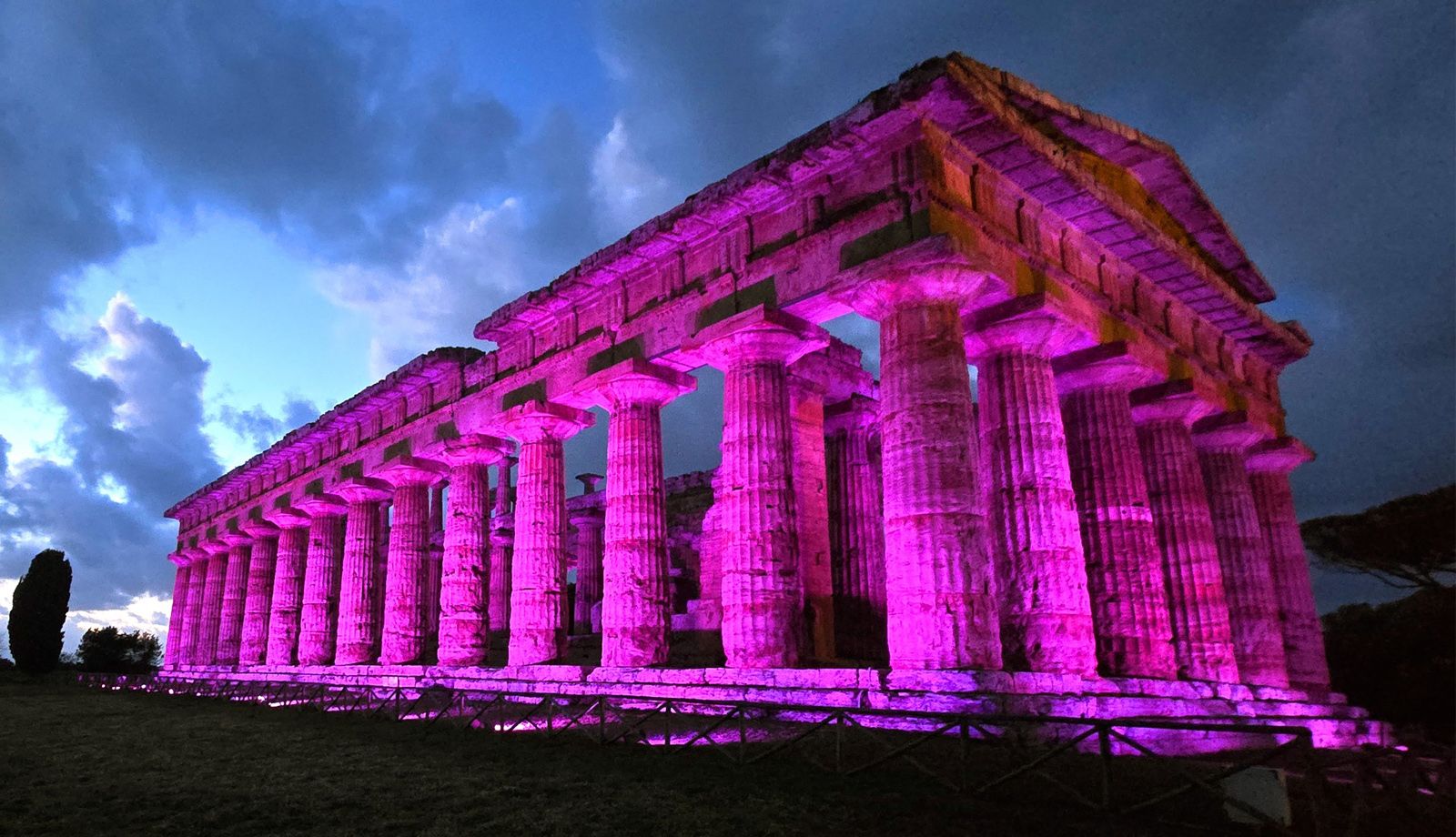 El Templo de Neptuno en Paestum, desde donde comenzará la etapa 6 del Giro