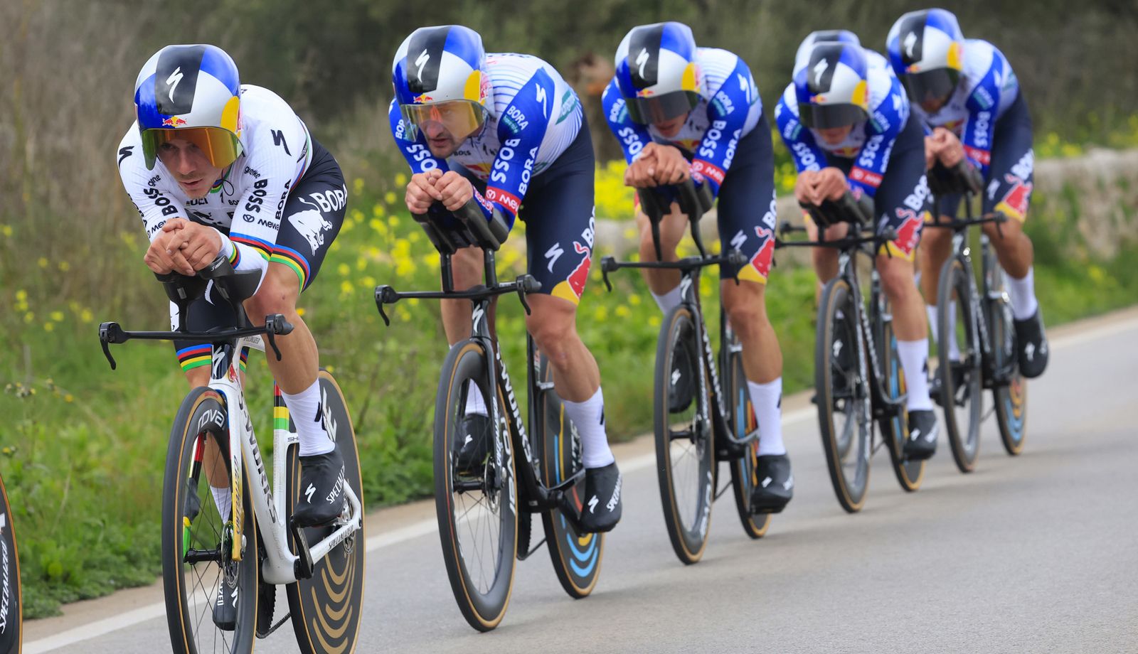 Evenepoel se estrena en el Red Bull - BORA con victoria en la CRE del Trofeo Ses Salines