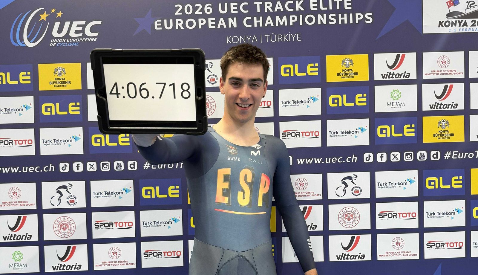 Eñaut Urkaregi pulveriza el récord de España de Persecución Individual en el Europa de Pista