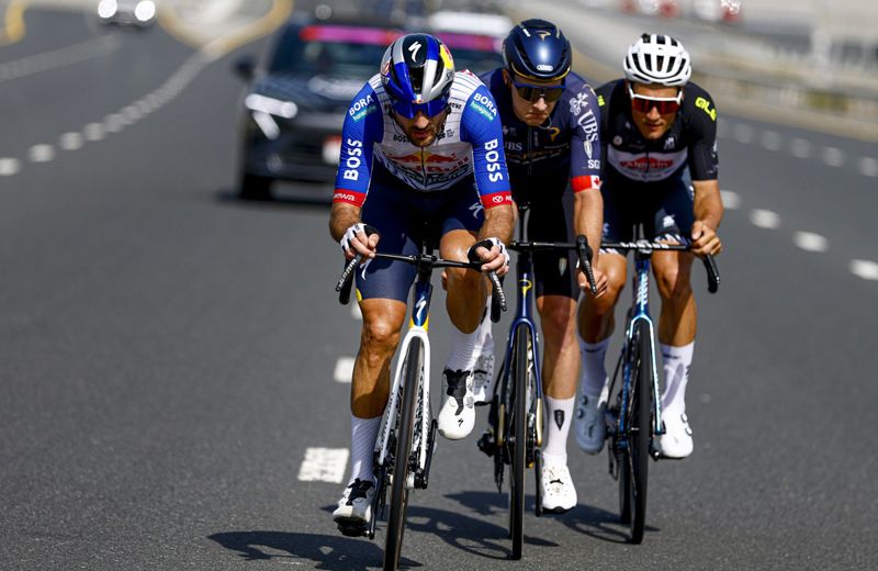 fuga etapa 5 UAE Tour