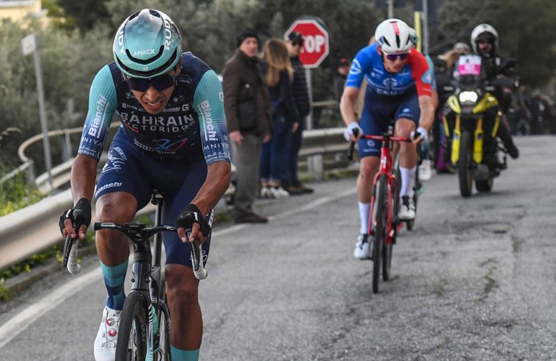 Momento del ataque decisivo de Santiago Buitrago