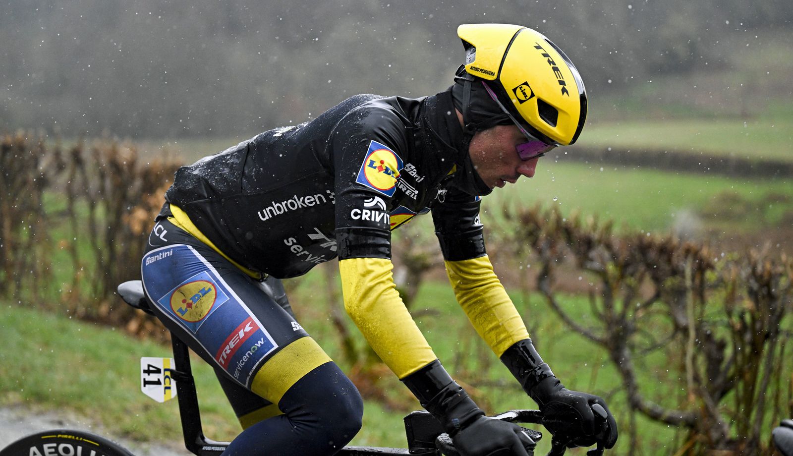 Juan Ayuso en una imagen de la etapa de hoy.