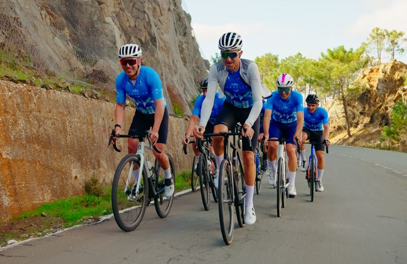 Pelotón de la  ‘Marbella Cycling Weekend’