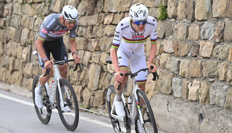 ¿Podrá por fin Pogacar soltar a Van der Poel en el Poggio y hacer realidad su sueño de ganar en Sanremo?