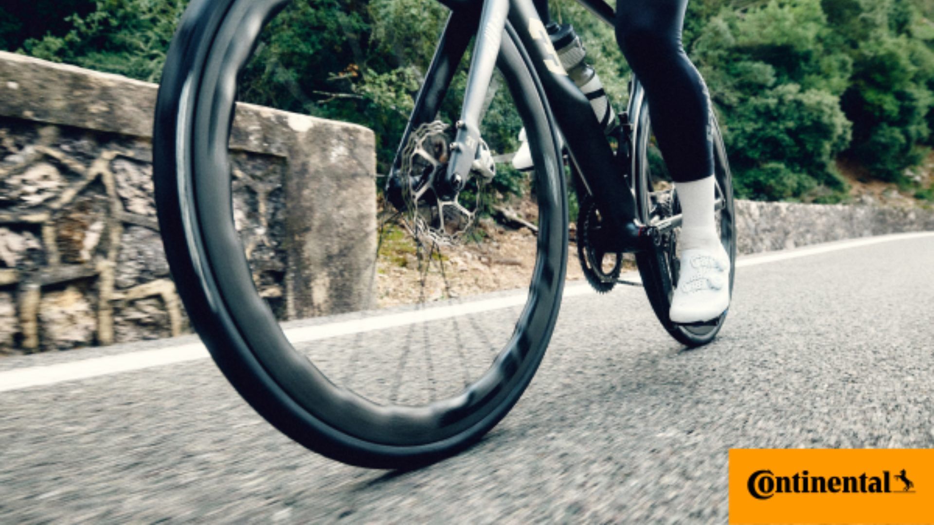 Continental amplía la familia Grand Prix 5000 con nuevas medidas.