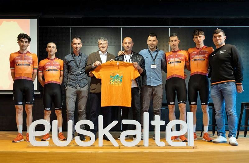 presentación Euskaltel Euskadi foto 2