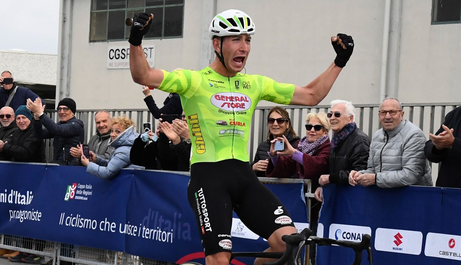 Filippo D'Aiuto sorprende en la Semana Coppi e Bartali