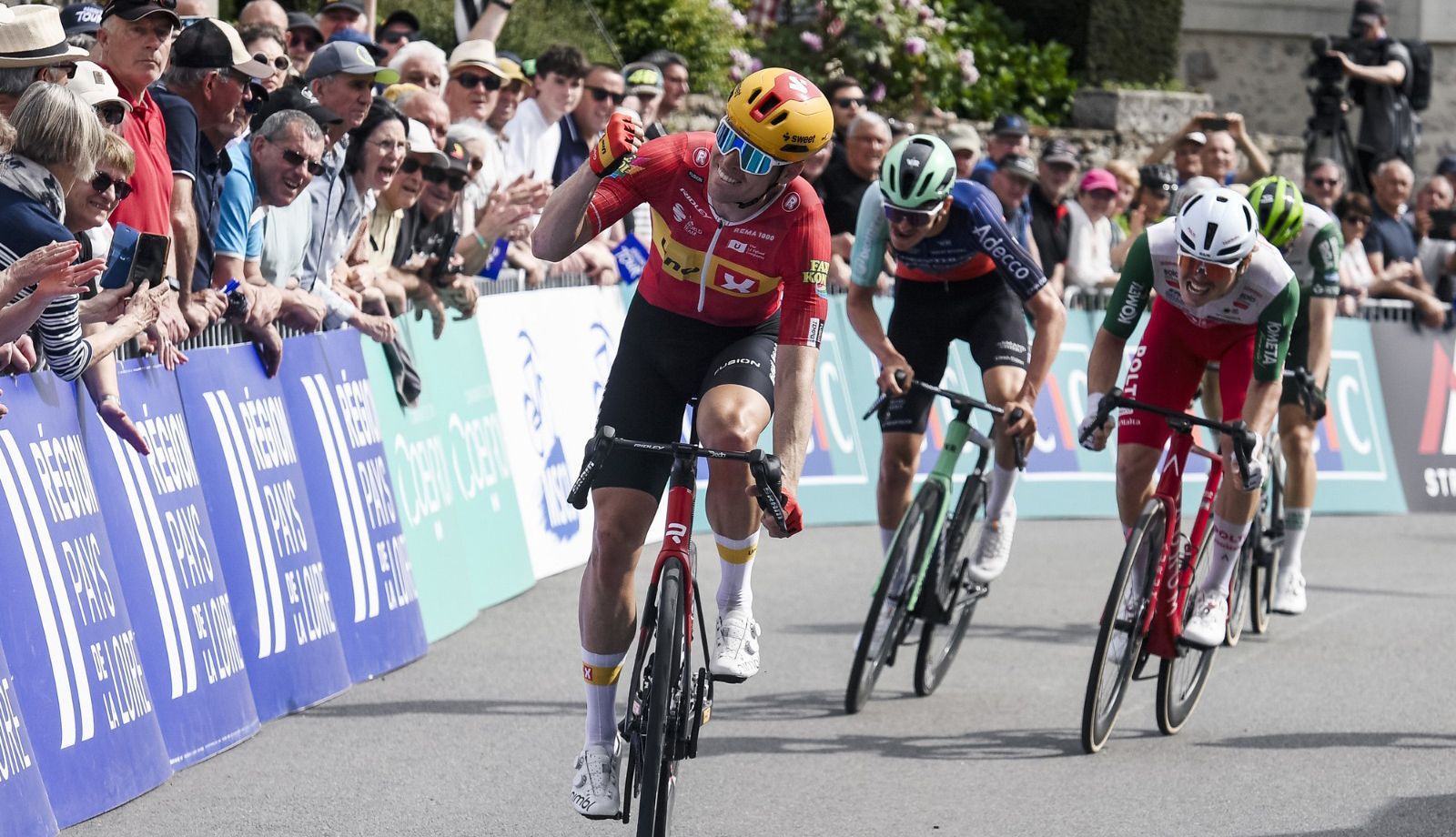 Alexander Kamp, etapa y liderato en el Région Pays de la Loire Tour