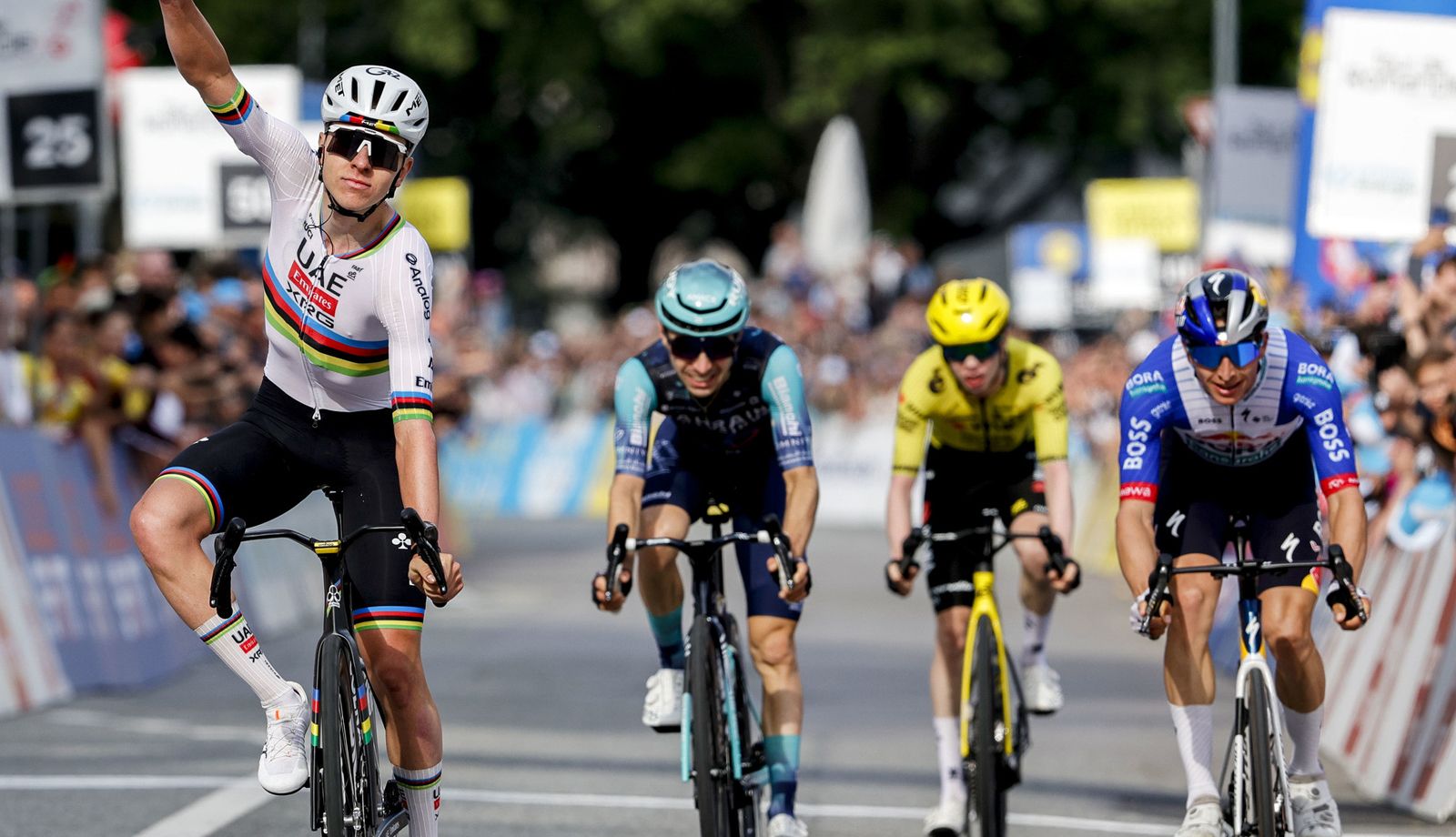 Pogacar se estrena en el Tour de Romandía y es el nuevo líder