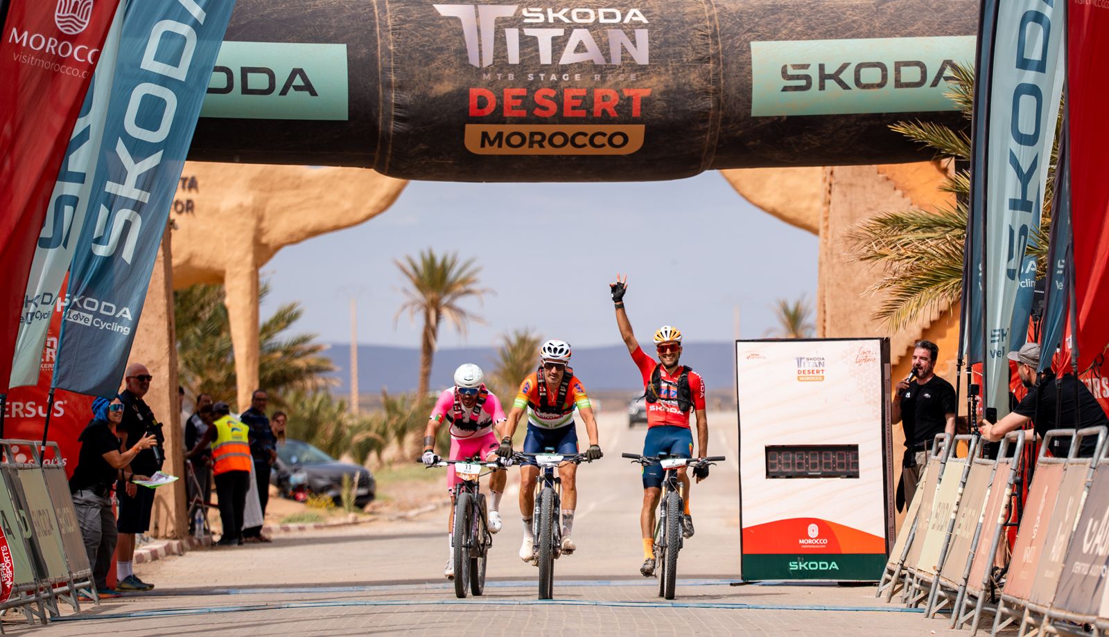 Dani Moreno se alza con la penúltima etapa de la Titan Desert