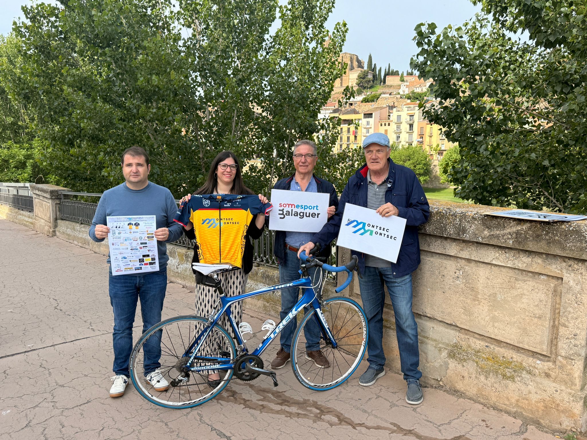 La Marcha Cicloturista Montsec-Montsec reúne de nuevo su tope de 1.000 ciclistas en Balaguer