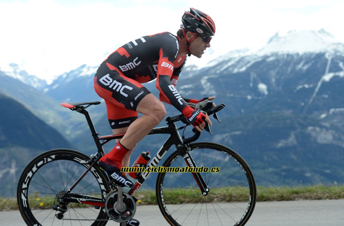 Homenaje a Cadel Evans