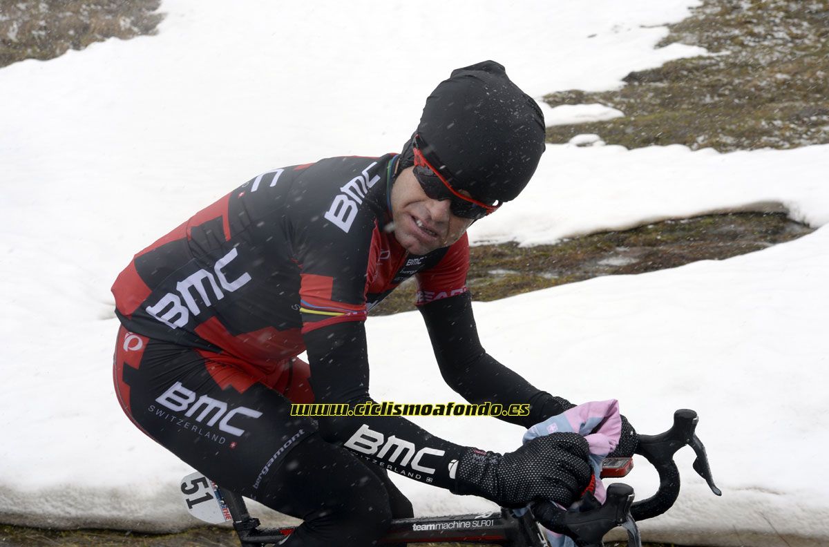 Homenaje a Cadel Evans