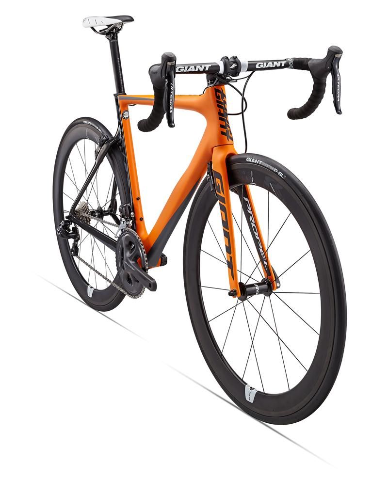 Novedades 2015 - Giant