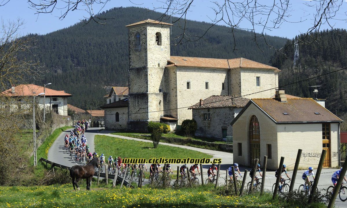 Mejores imágenes de la Vuelta al País Vasco 2015