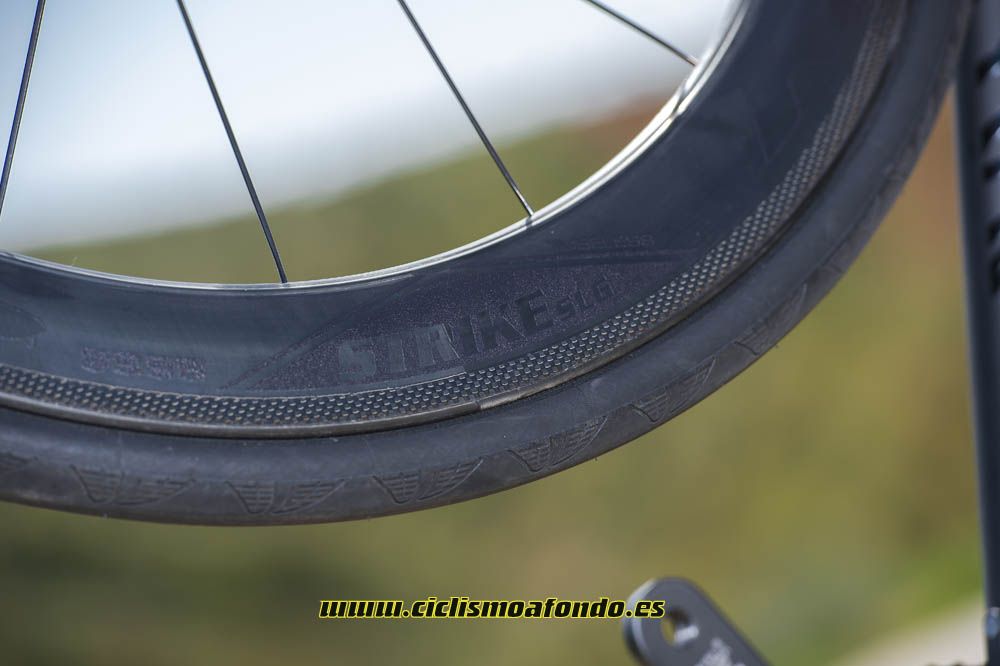 Prueba: Canyon Aeroad CF SLX