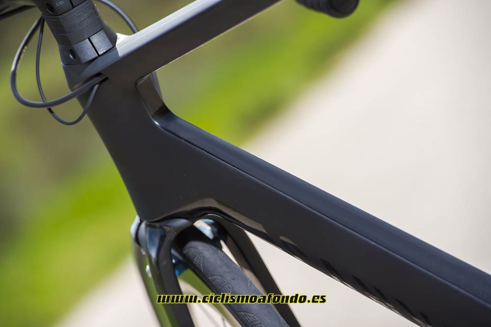 Prueba: Canyon Aeroad CF SLX