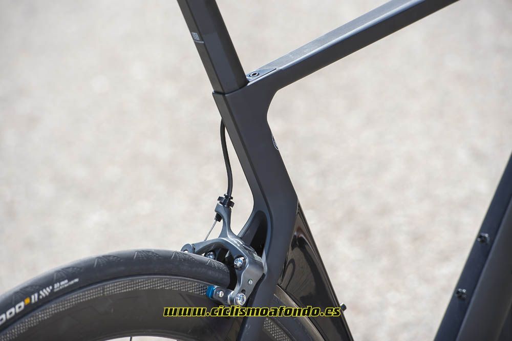Prueba: Canyon Aeroad CF SLX