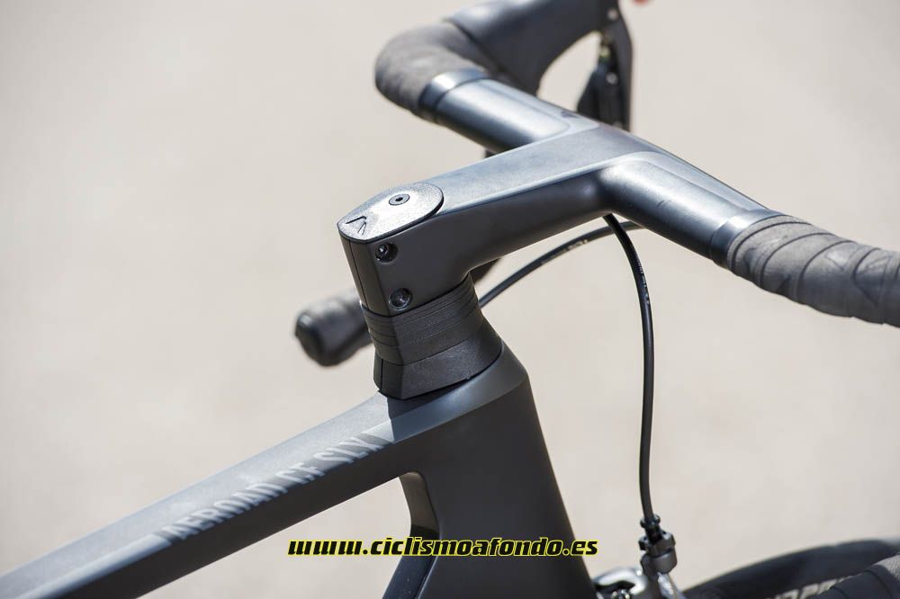 Prueba: Canyon Aeroad CF SLX