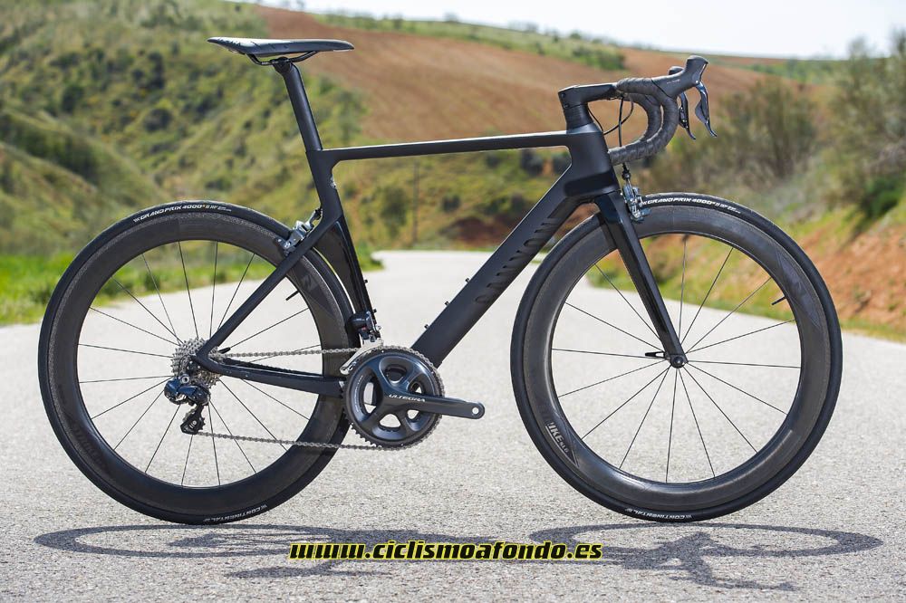 Prueba: Canyon Aeroad CF SLX