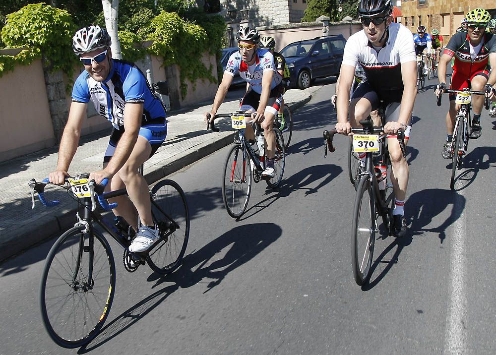 I Marcha Cicloturista Pedalea contra el cáncer (II)