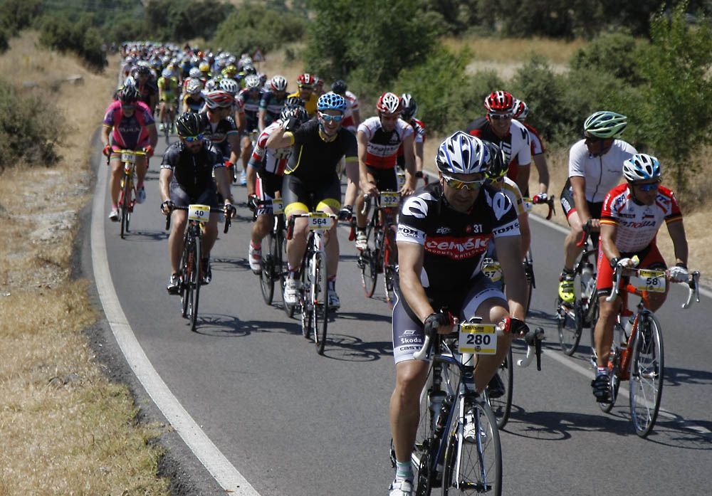 I Marcha Cicloturista Pedalea contra el cáncer (II)