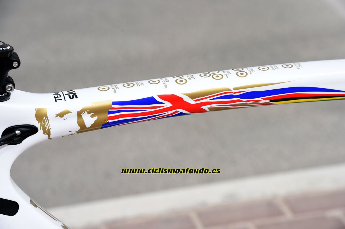 Pinarello Dogma F8 - Edición especial Bradley Wiggins campeón del mundo de contrarreloj