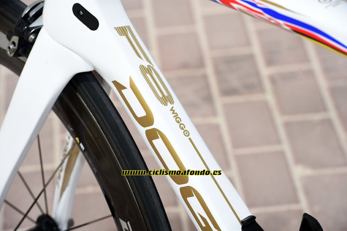 Pinarello Dogma F8 - Edición especial Bradley Wiggins campeón del mundo de contrarreloj
