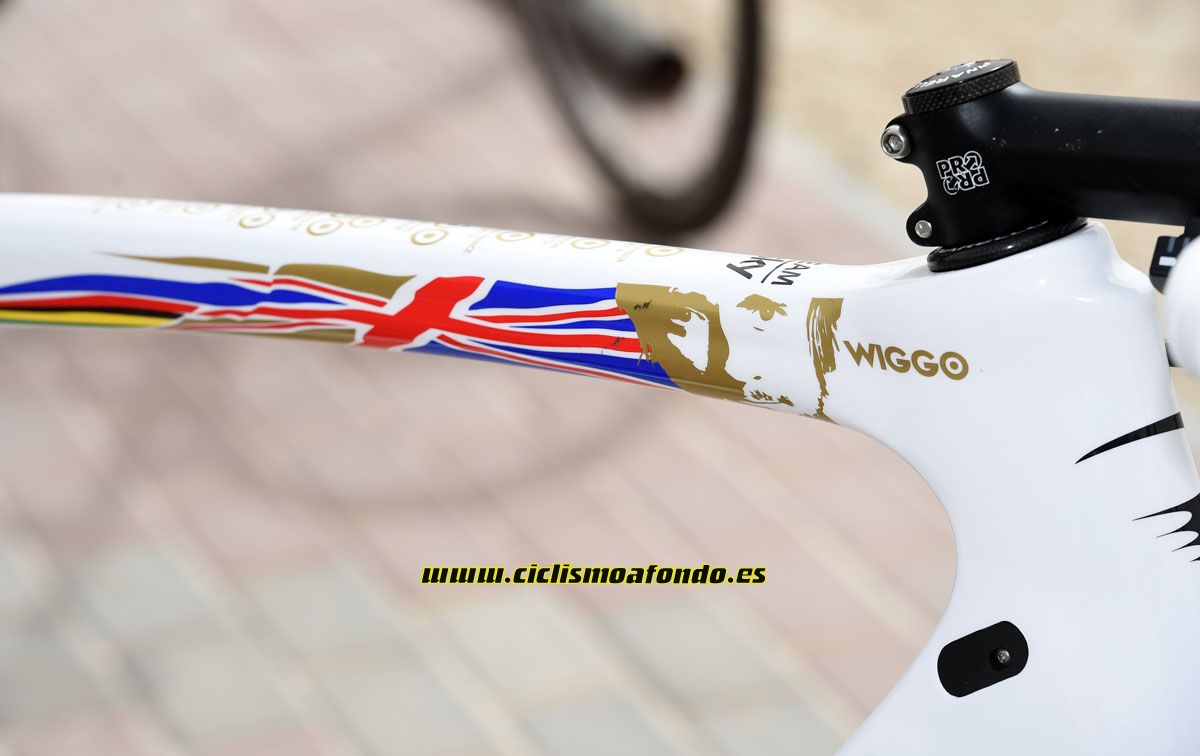 Pinarello Dogma F8 - Edición especial Bradley Wiggins campeón del mundo de contrarreloj
