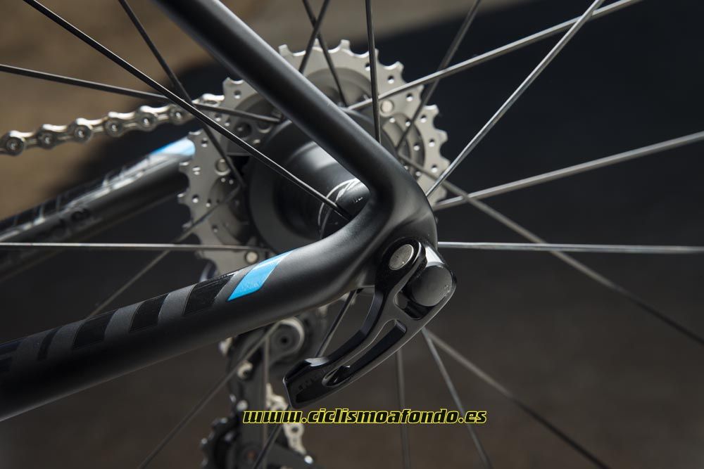 Nueva Giant TCR Advanced SL