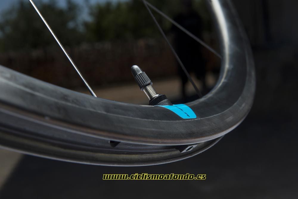 Nueva Giant TCR Advanced SL