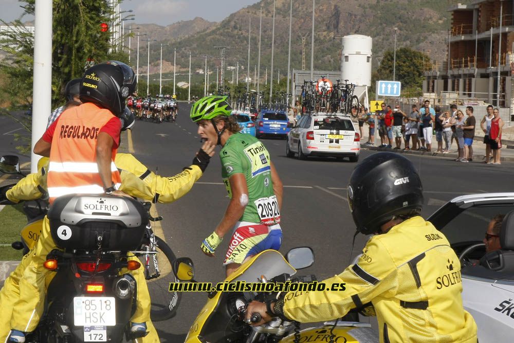 Imágenes del atropello a Peter Sagan en la Vuelta a España 2015