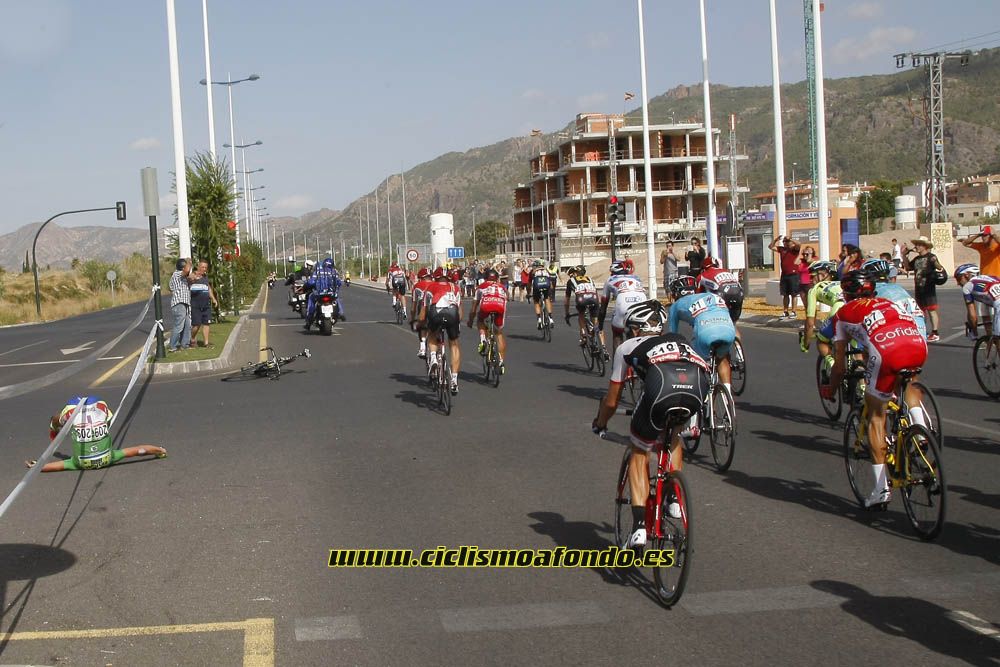 Imágenes del atropello a Peter Sagan en la Vuelta a España 2015