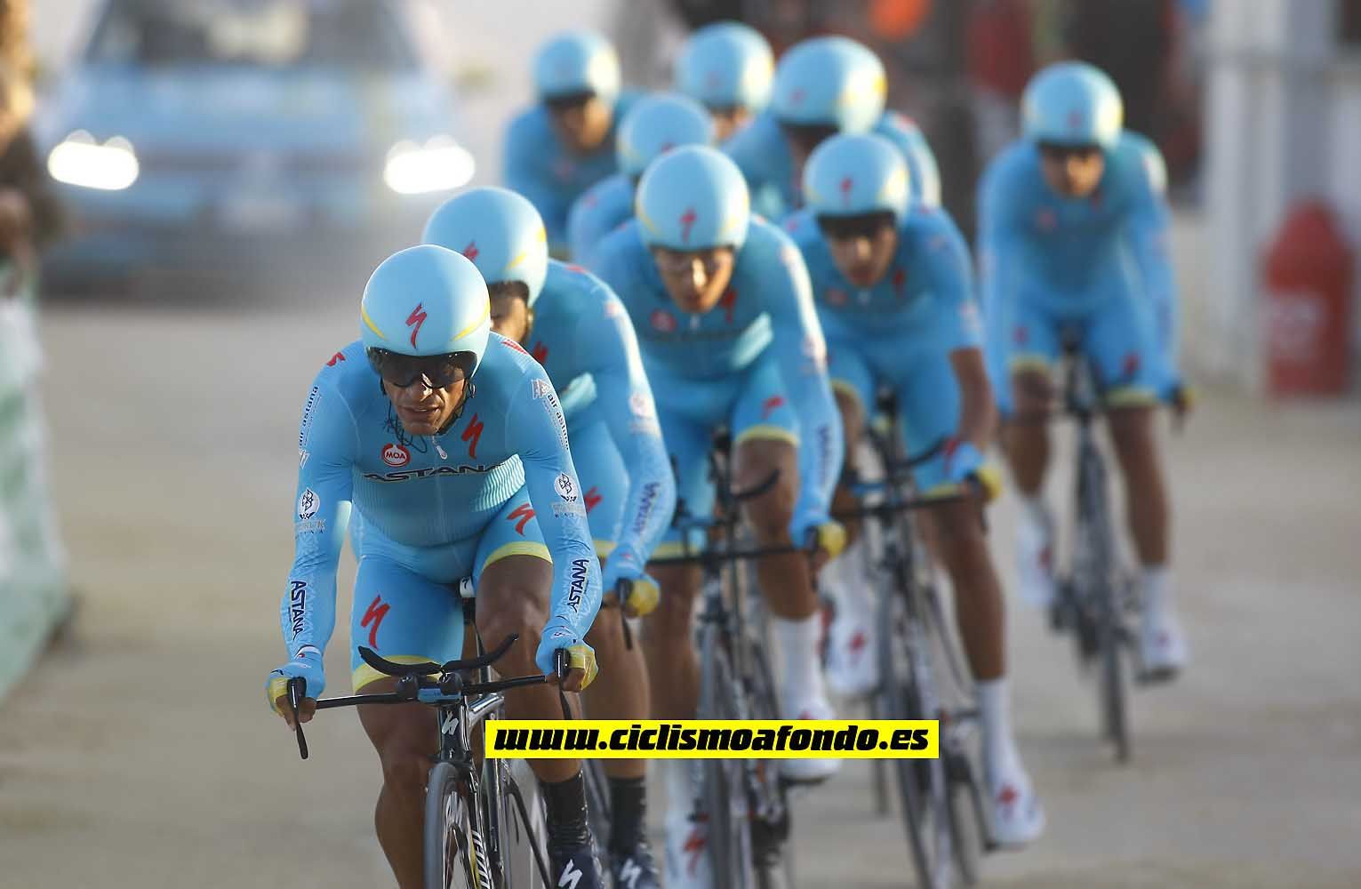 Mejores imágenes de la Vuelta a España 2015 / Etapa 1 / Puerto Banús - Marbella