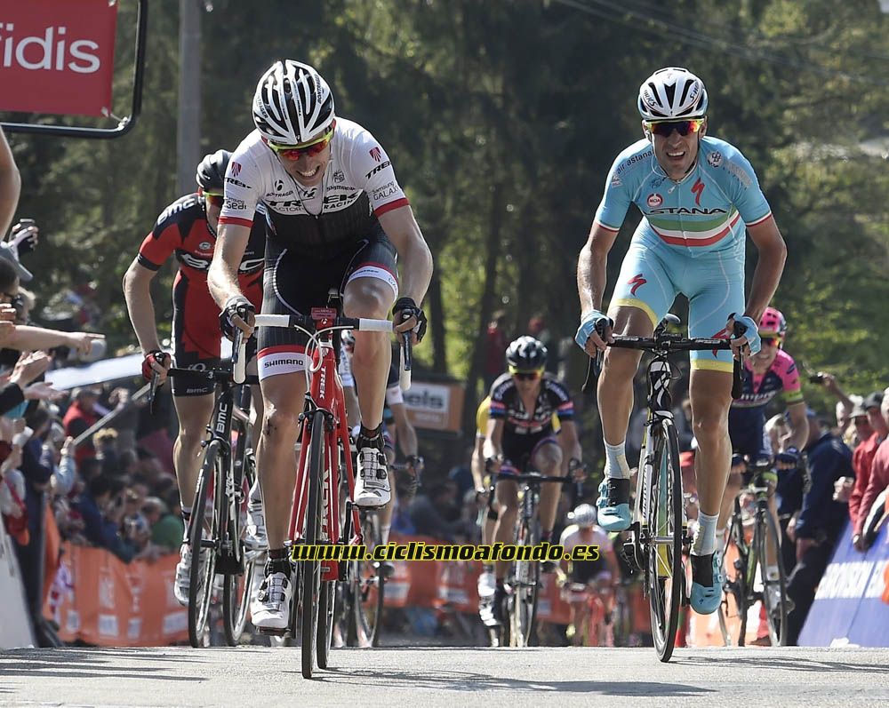 Mejores imágenes de la Flecha Valona 2015