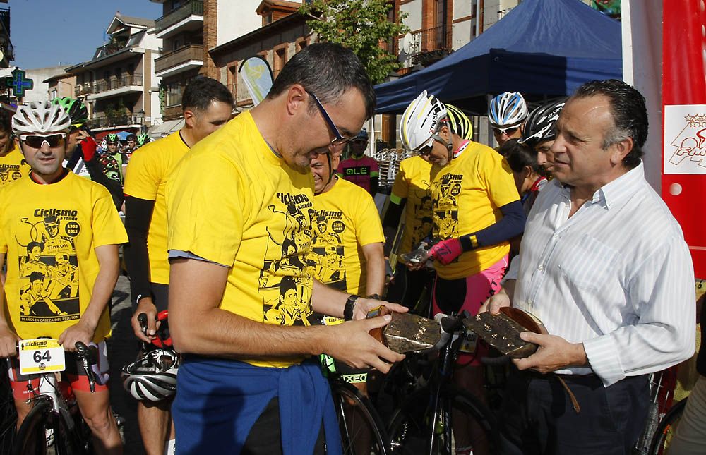 I Marcha Cicloturista Pedalea contra el cáncer