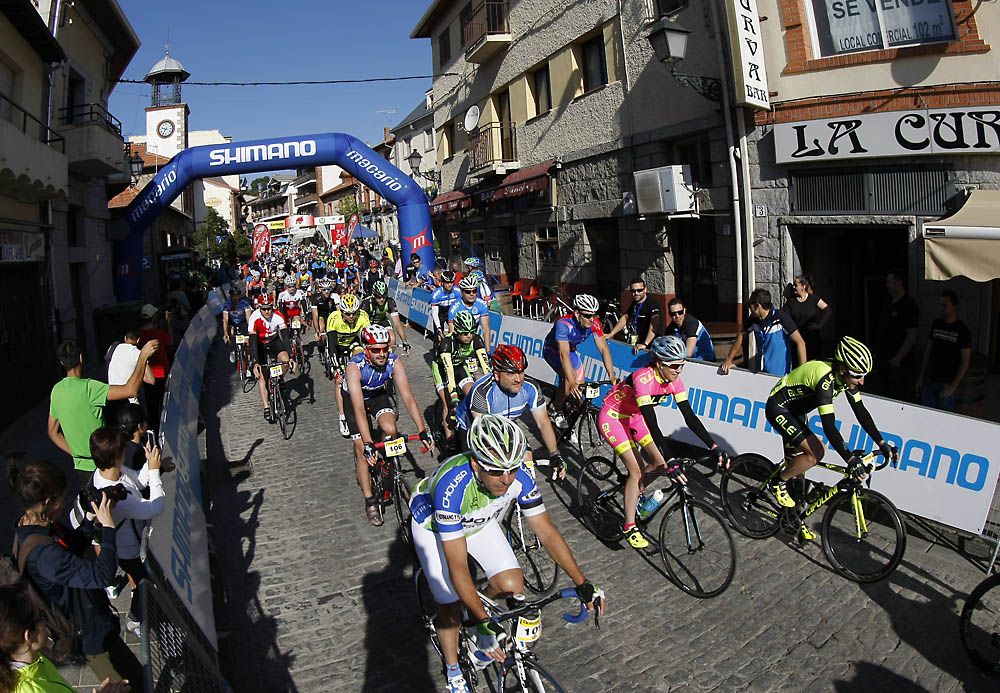 I Marcha Cicloturista Pedalea contra el cáncer