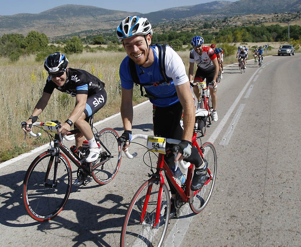 I Marcha Cicloturista Pedalea contra el cáncer