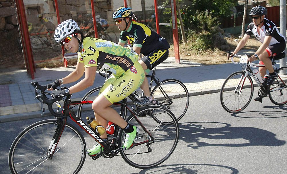 I Marcha Cicloturista Pedalea contra el cáncer