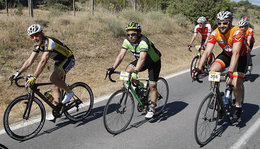 I Marcha Cicloturista Pedalea contra el cáncer