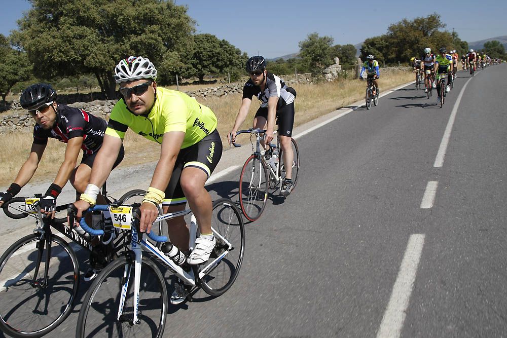 I Marcha Cicloturista Pedalea contra el cáncer