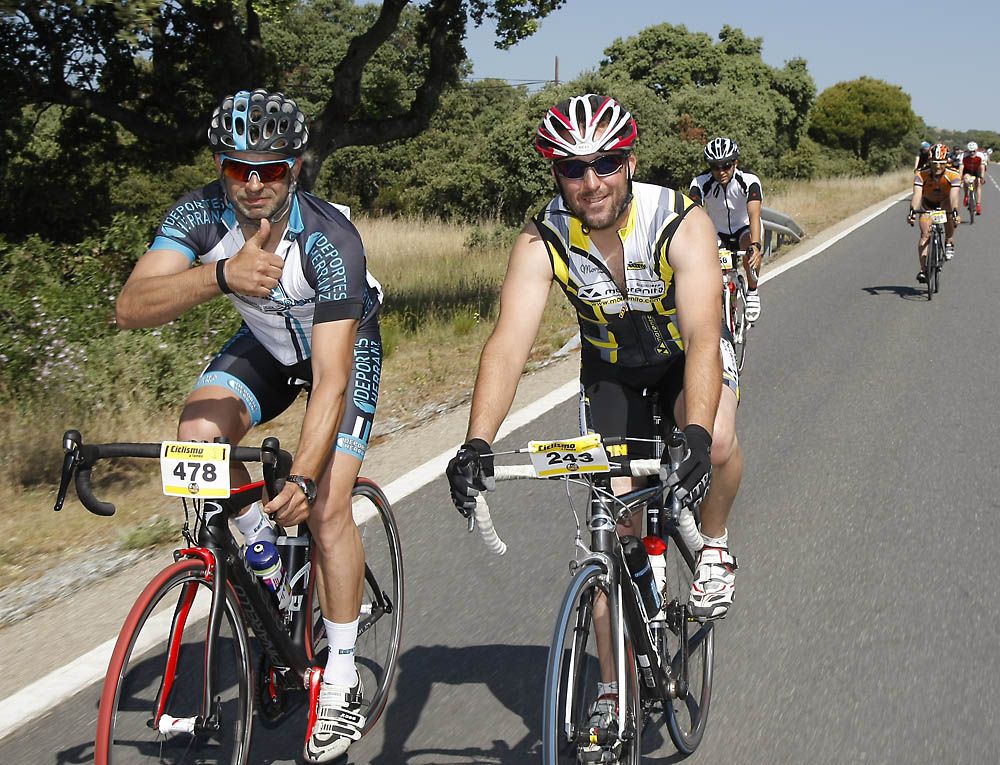 I Marcha Cicloturista Pedalea contra el cáncer