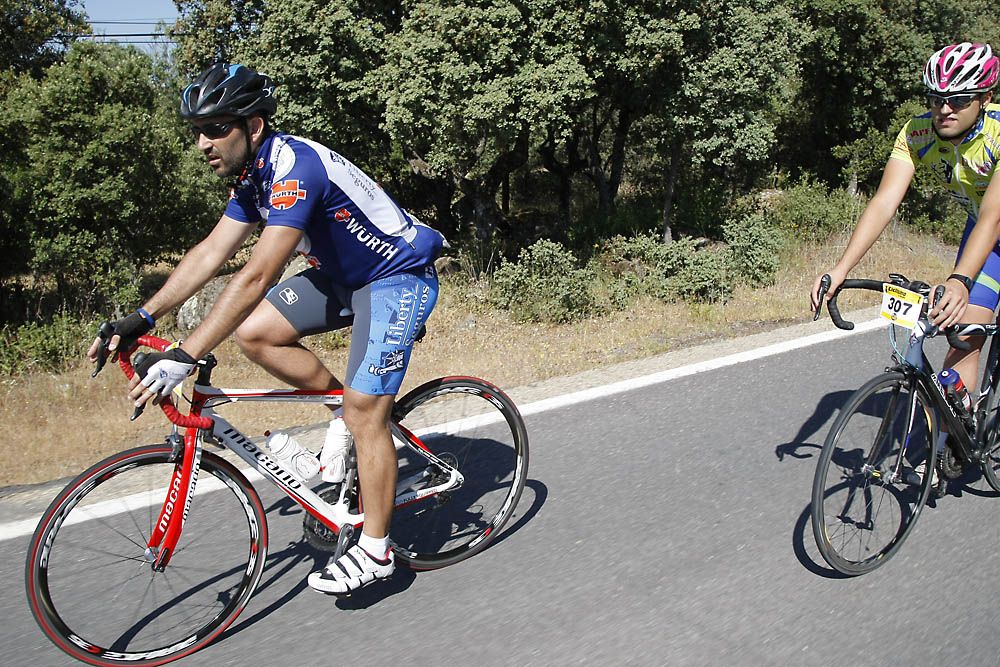 I Marcha Cicloturista Pedalea contra el cáncer